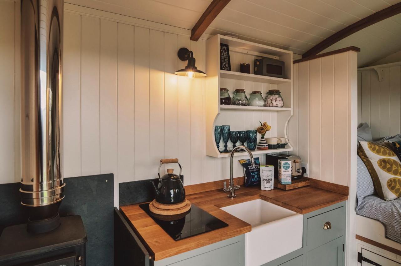 Luxury Shepherd'S Hut On Flower Farm With Outdoor Bath In Mid Cornwall ترورو المظهر الخارجي الصورة