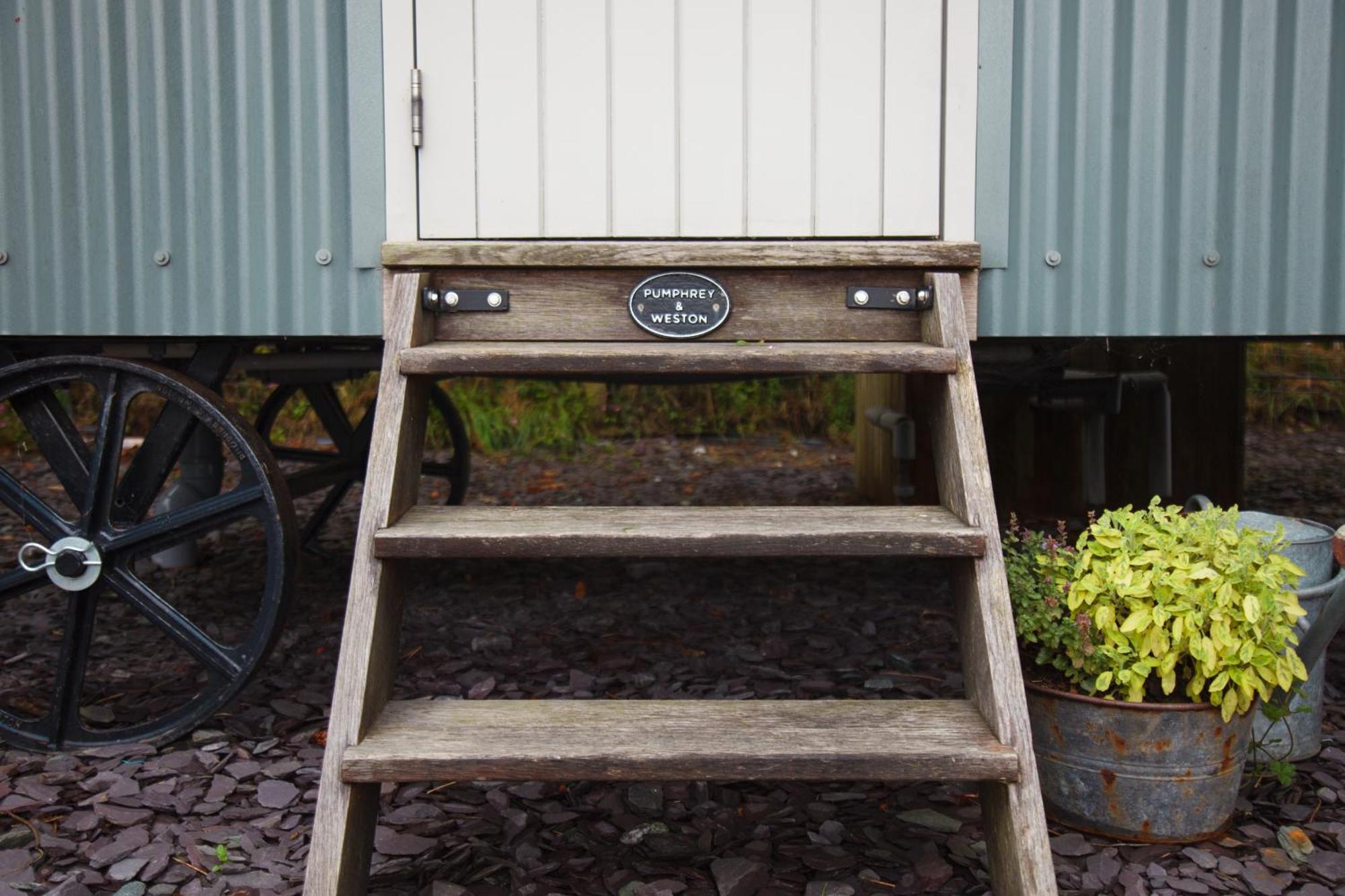 Luxury Shepherd'S Hut On Flower Farm With Outdoor Bath In Mid Cornwall ترورو المظهر الخارجي الصورة